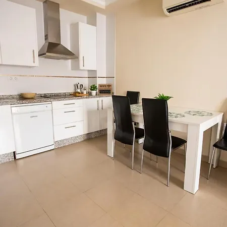 Dona Concha Alameda Apartment *