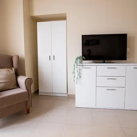 Dona Concha Alameda Apartment